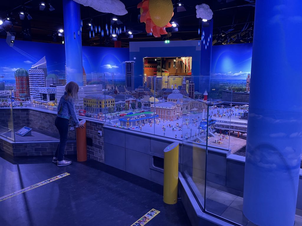 legoland discovery centre scheveningen