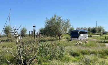 busreis europarcs hoponhopoff poort van amsterdam